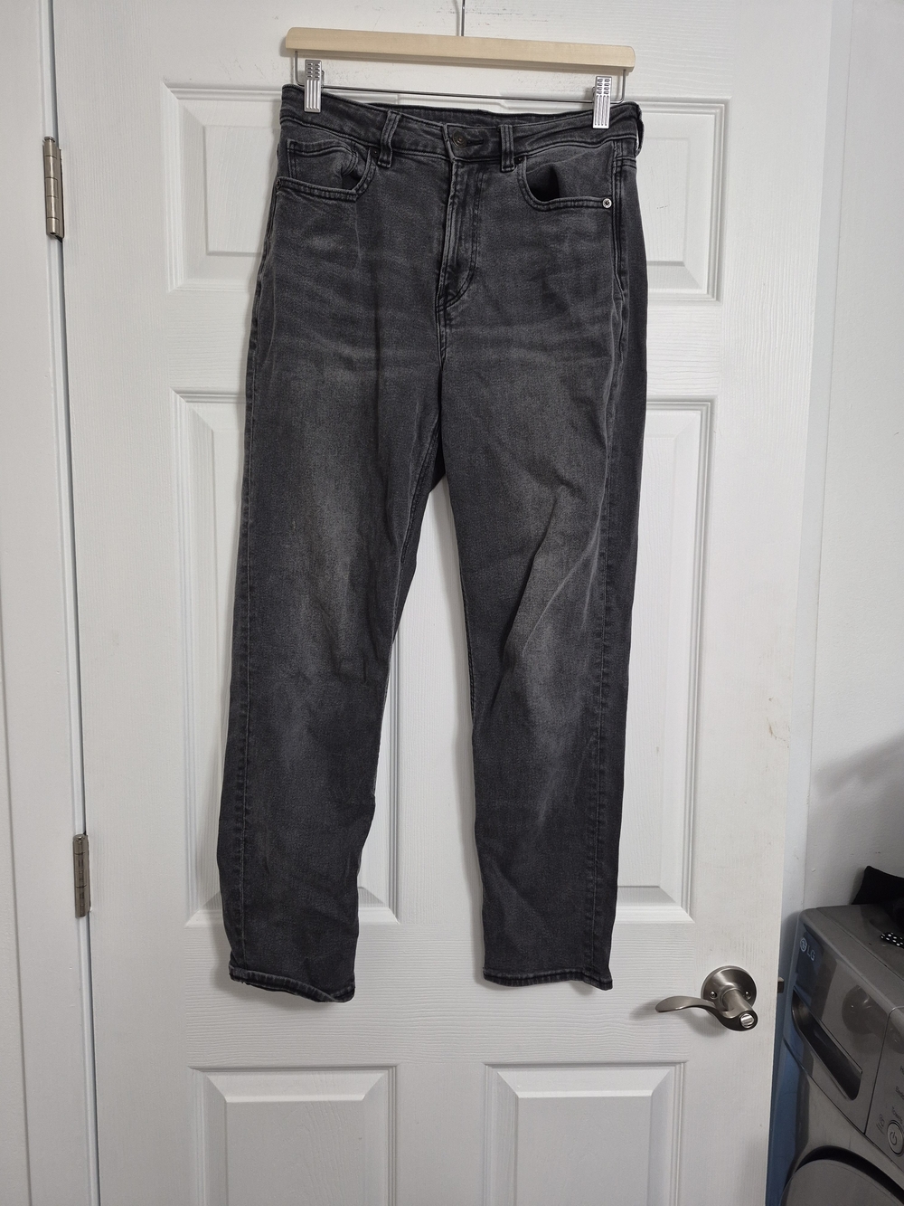 American Eagle Outfitters Women's Straight Leg Gray Jeans